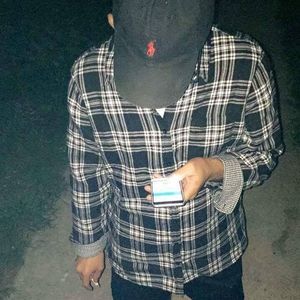 Meet your Posher, Notyaaverage